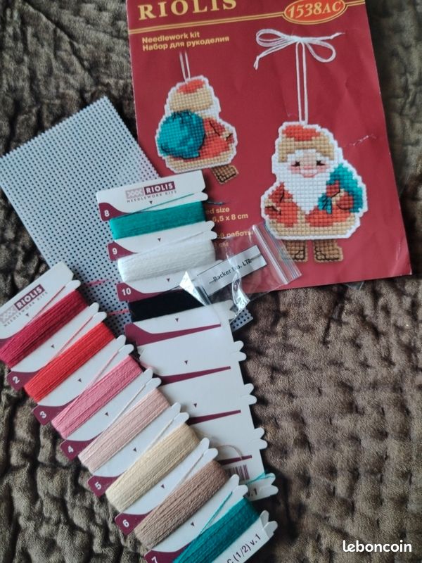 JSRQT 3 Pièces Kit De Point De Croix Noël Broderie Complet Débutant