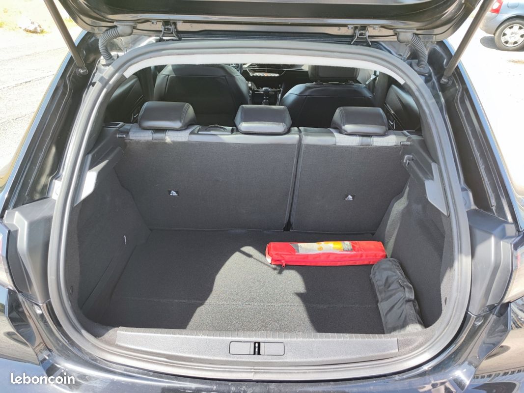 PEUGEOT 208 BlueHDi 100 SS BVM6 Allure (image 5)