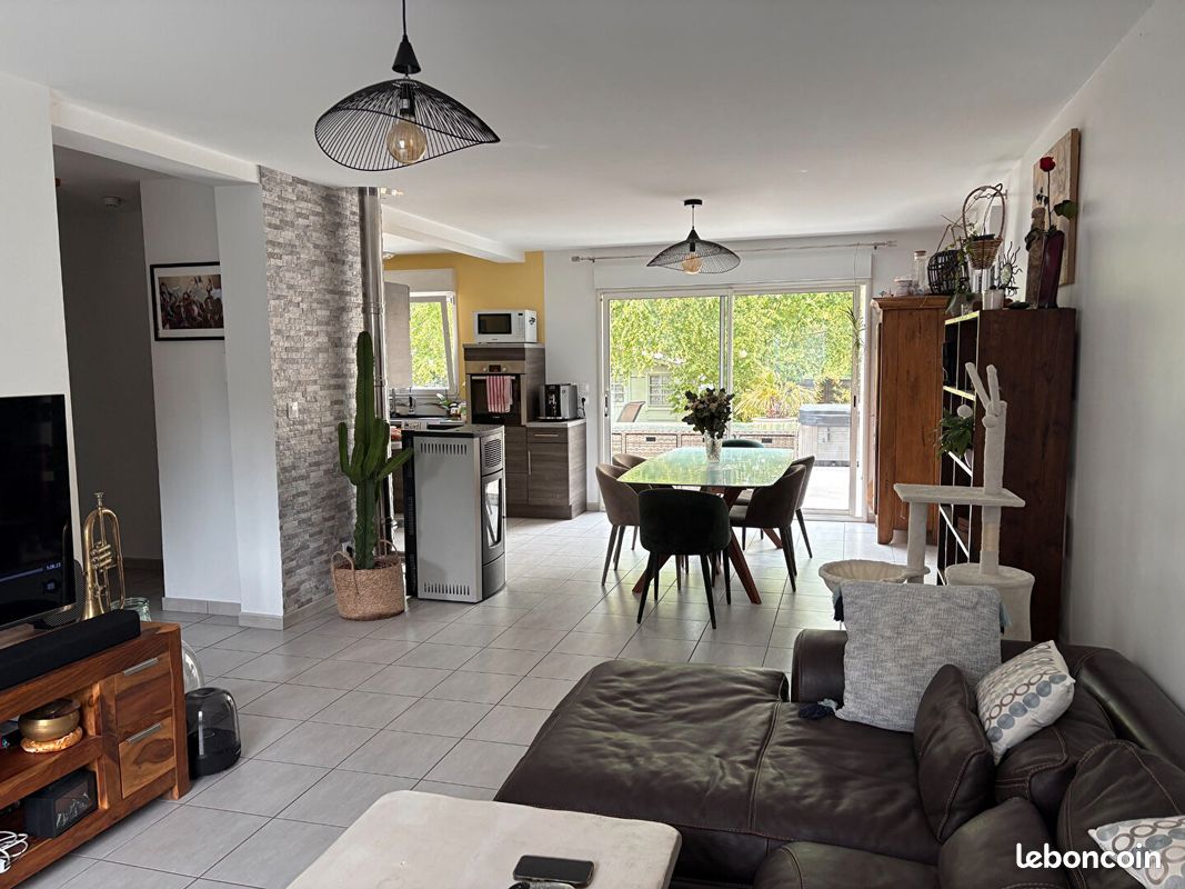 Maison 6 pièces 140 m² · à Boult-sur-Suippe · 140 m² · 434 000 €