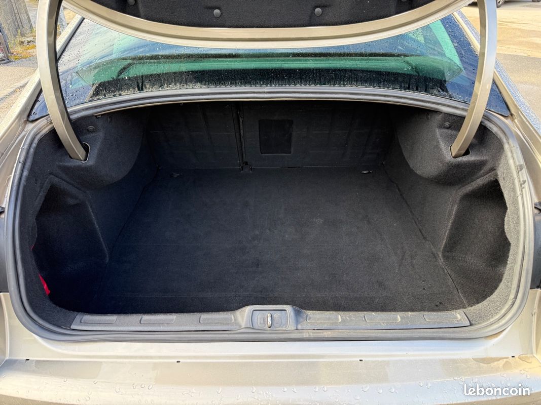 Citroën C5 phase 2 1.6hdi 110 2eme main tres propre (image 12)