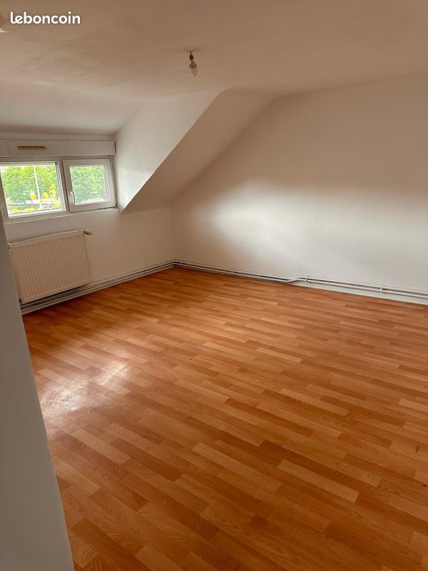 Appartement 4 pièces 90 m² · à Saint-Avold · 90 m² · 650 €