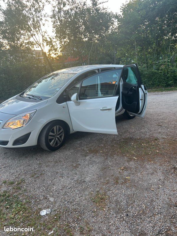Opel Meriva B critère 1 cosmos pack (image 3)