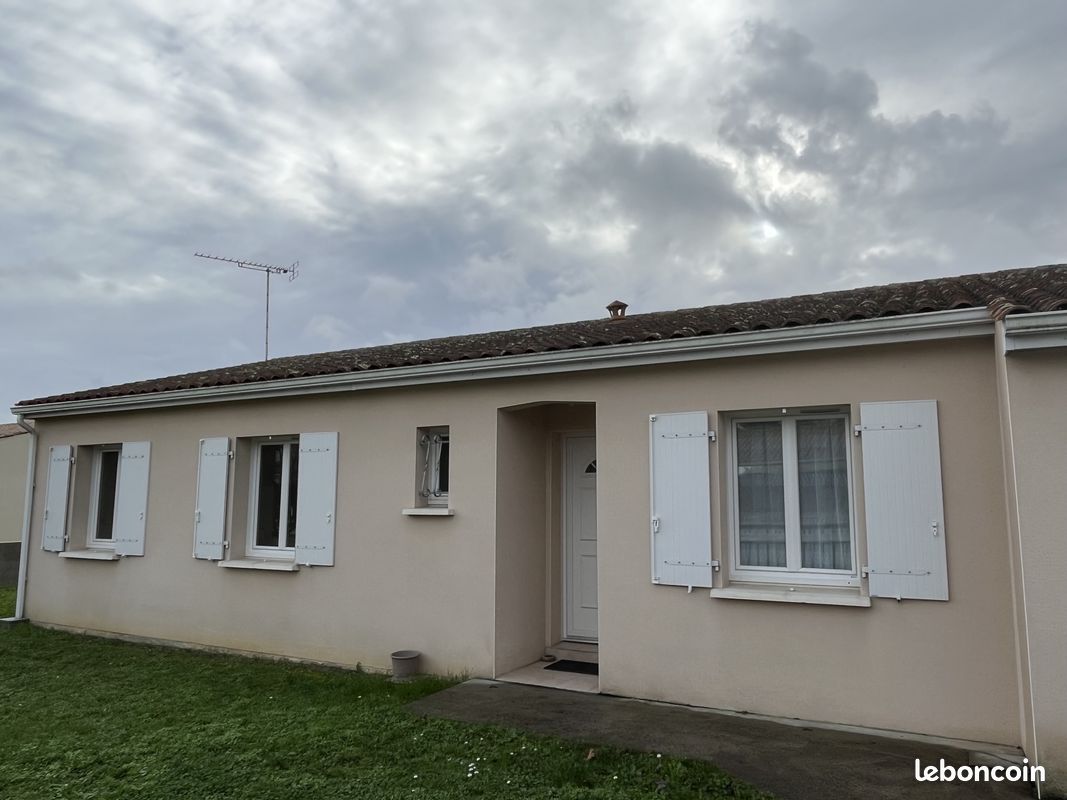 Maison 4 pièces 96 m² · à Vergeroux · 96 m² · 1 000 €/mois