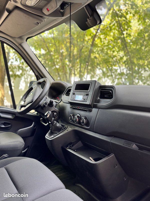 Renault MASTER 2,3 DCI 135 ch 3.5t L2H2 GRAND CONFORT FOURGON 2020 – photo 10