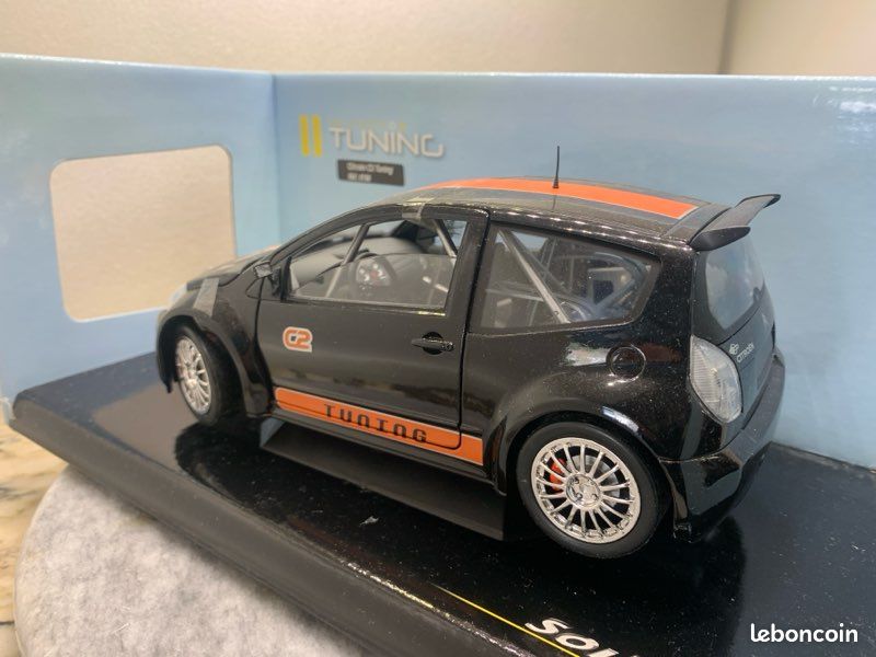 Solido - 1:18 - Citroen C2 Tuning - Couleur Noir avec orange