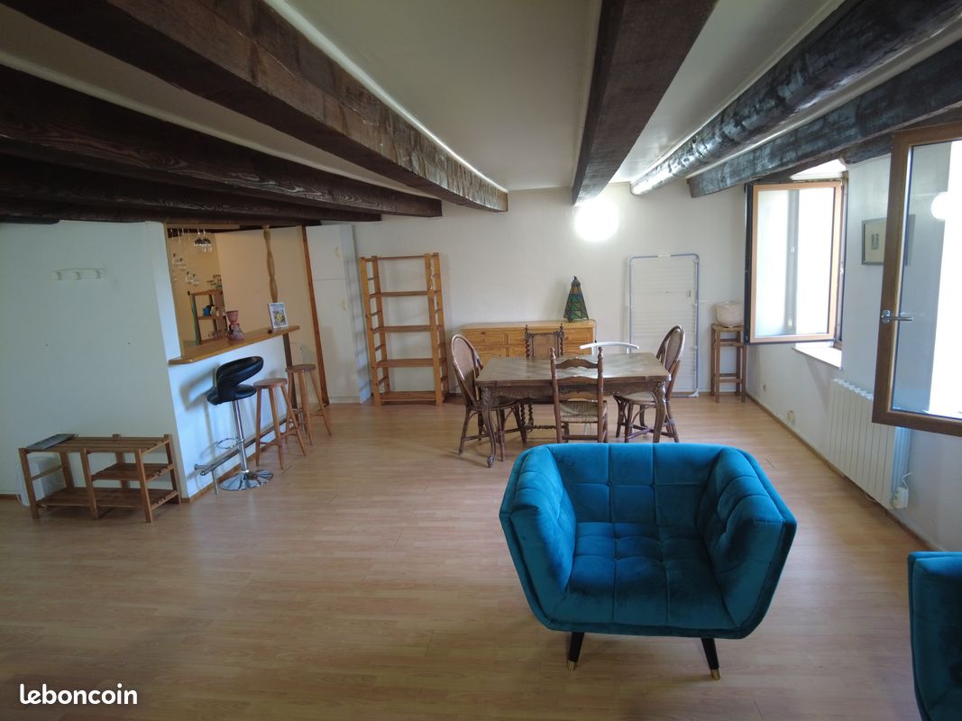 Appartement 4 pièces 96 m² · à Nancy · 96 m² · 830 €