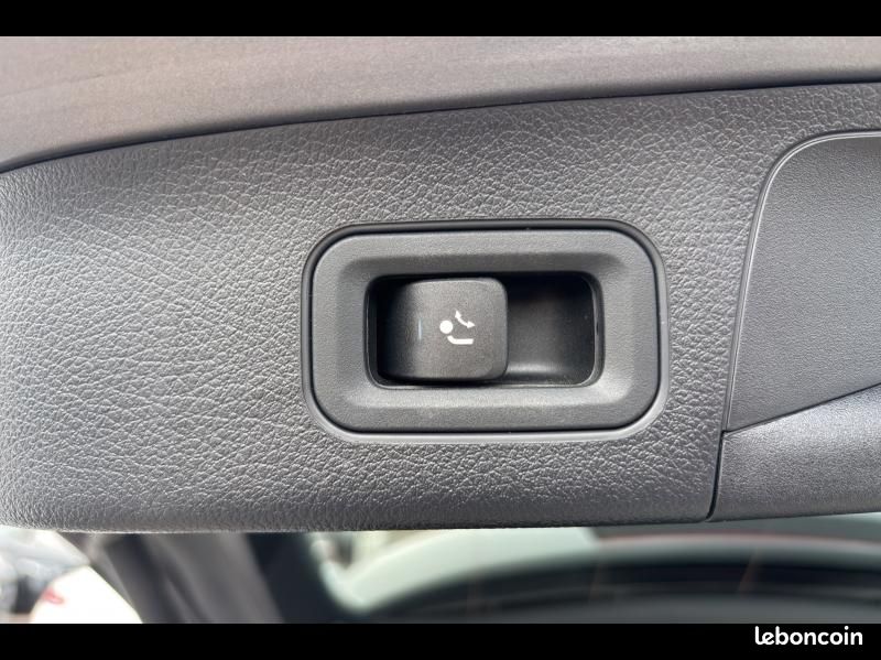 Mercedes-benz EQA 250 190ch AMG Line (image 17)