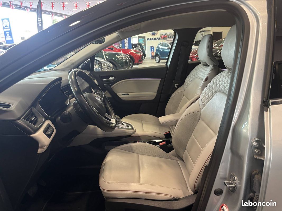RENAULT Captur E-Tech hybride 145 Equilibre (image 9)