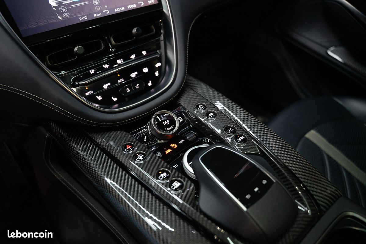 ASTON MARTIN DBX 707 4.0 V8 | Origine France | Malus Payé | PPF Complet | 360° | Sièges Ventilés | Audio Premium | À partir de 1 970 eur / mois (image 11)