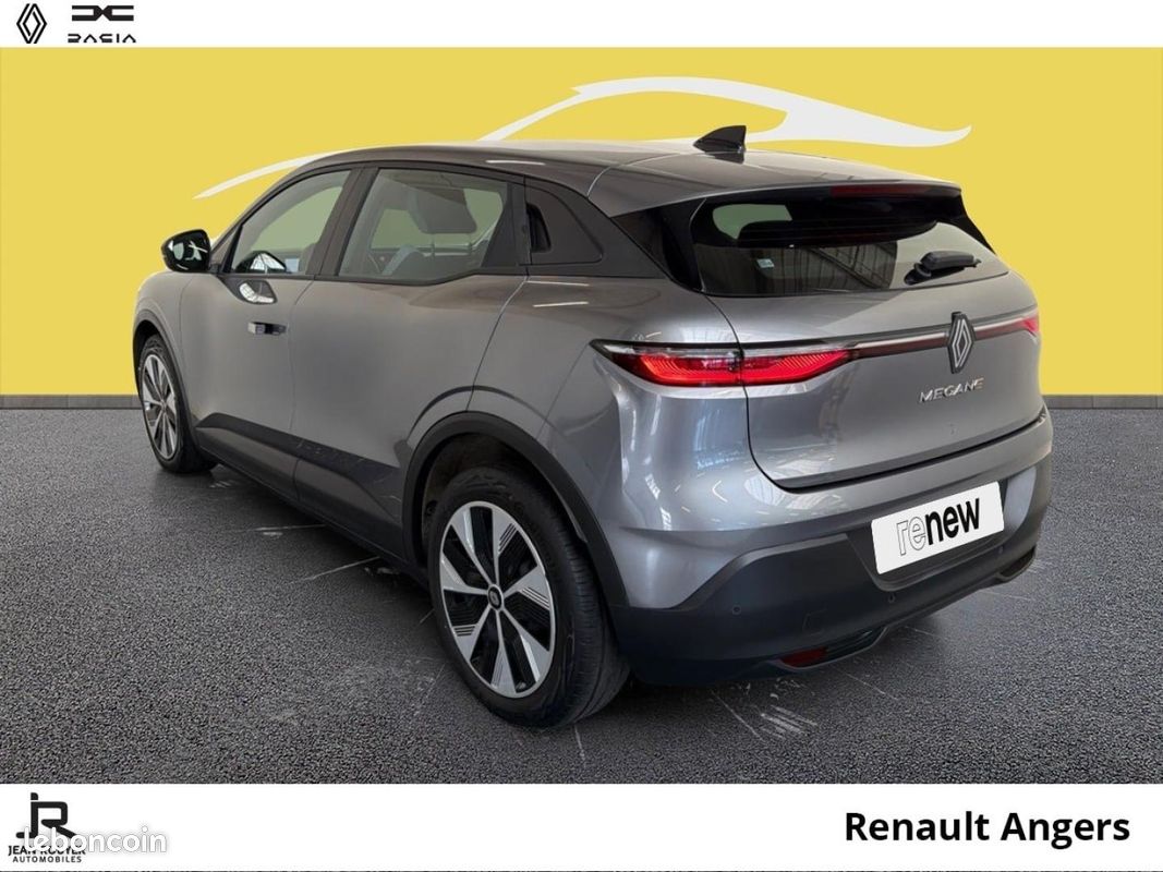 Renault Megane E-Tech Electric EV60 130ch Evolution ER super charge -B (image 11)
