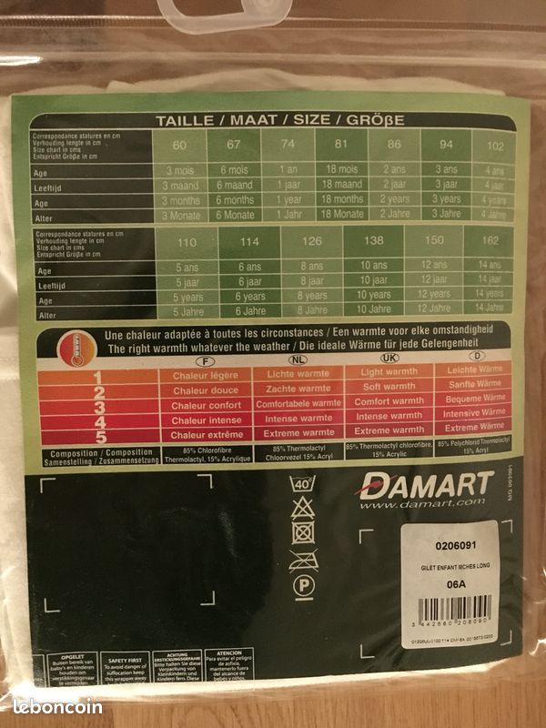 T-shirt Damart neuf 6 ans (image 2)