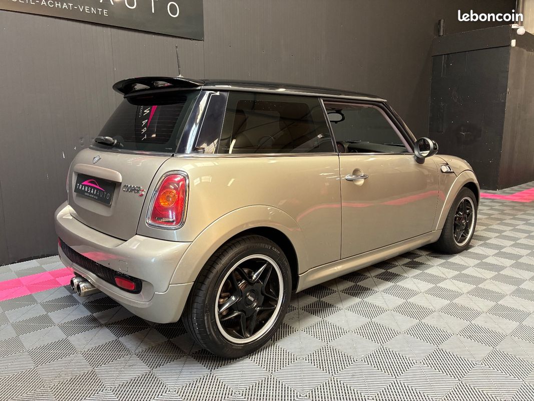 MINI MINI 1.6i - 170 Cooper S / INT CUIR ROUGE (image 5)
