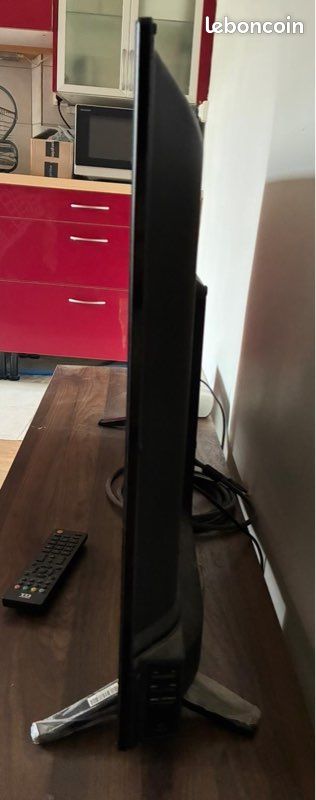 Télévision, le meuble TV sera offert (image 3)