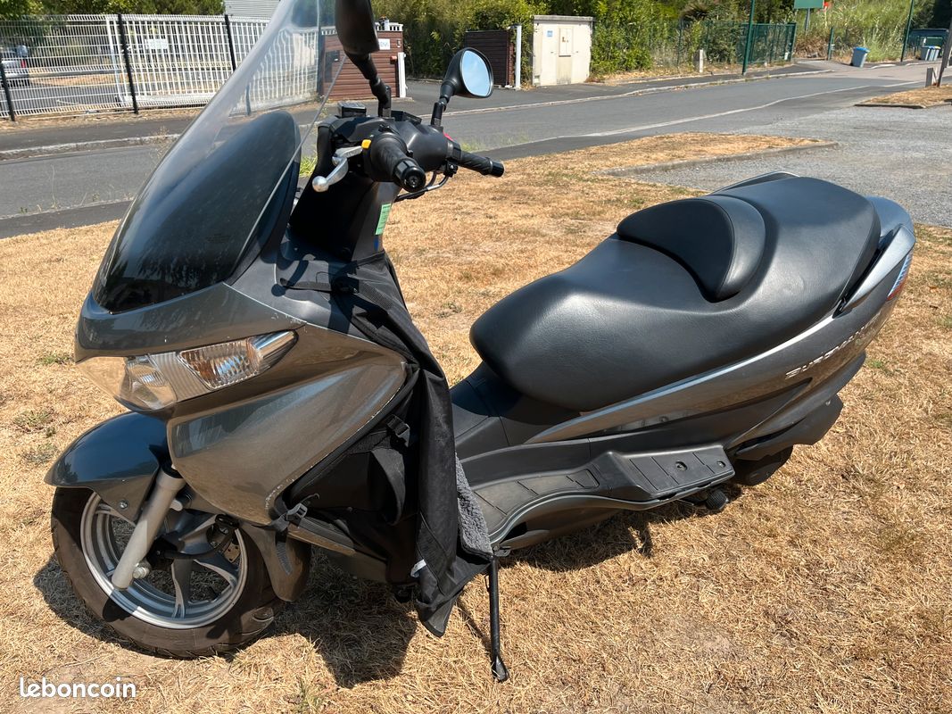 Scooter suzuki burgman 125 (image 3)