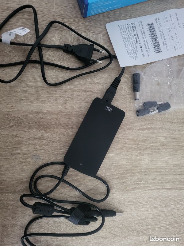 Chargeur PC universel (image 1)
