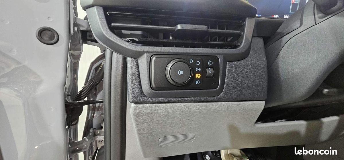 Ford Transit Custom FOURGON 320 L1H1 2.0 ECOBLUE 170 CH BVA8 SPORT (image 31)
