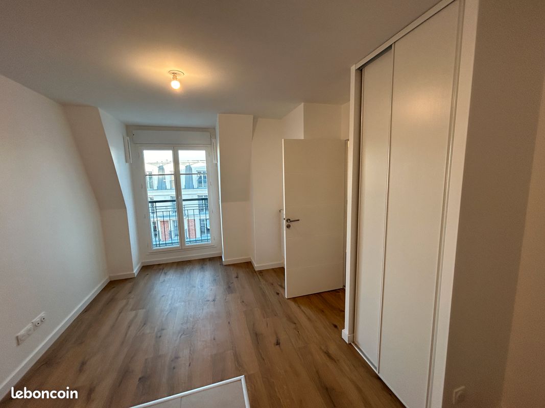 Appartement 1 pièce 22 m² · à Clamart · 22 m² · 950 €/mois