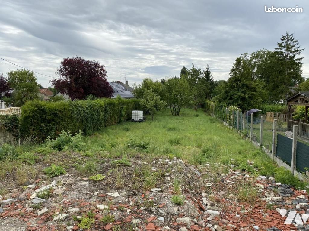 Terrain 748 m² · à Aubigny-au-Bac · 748 m² · 45 000 €