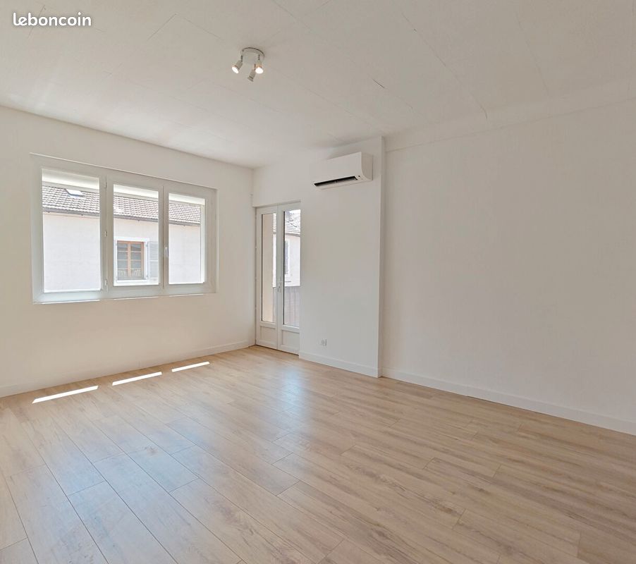 Appartement 2 pièces 54 m² · à Salernes · 54 m² · 110 000 €
