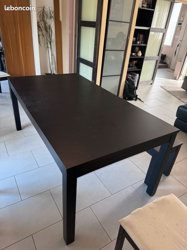 Table et chaises (image 12)