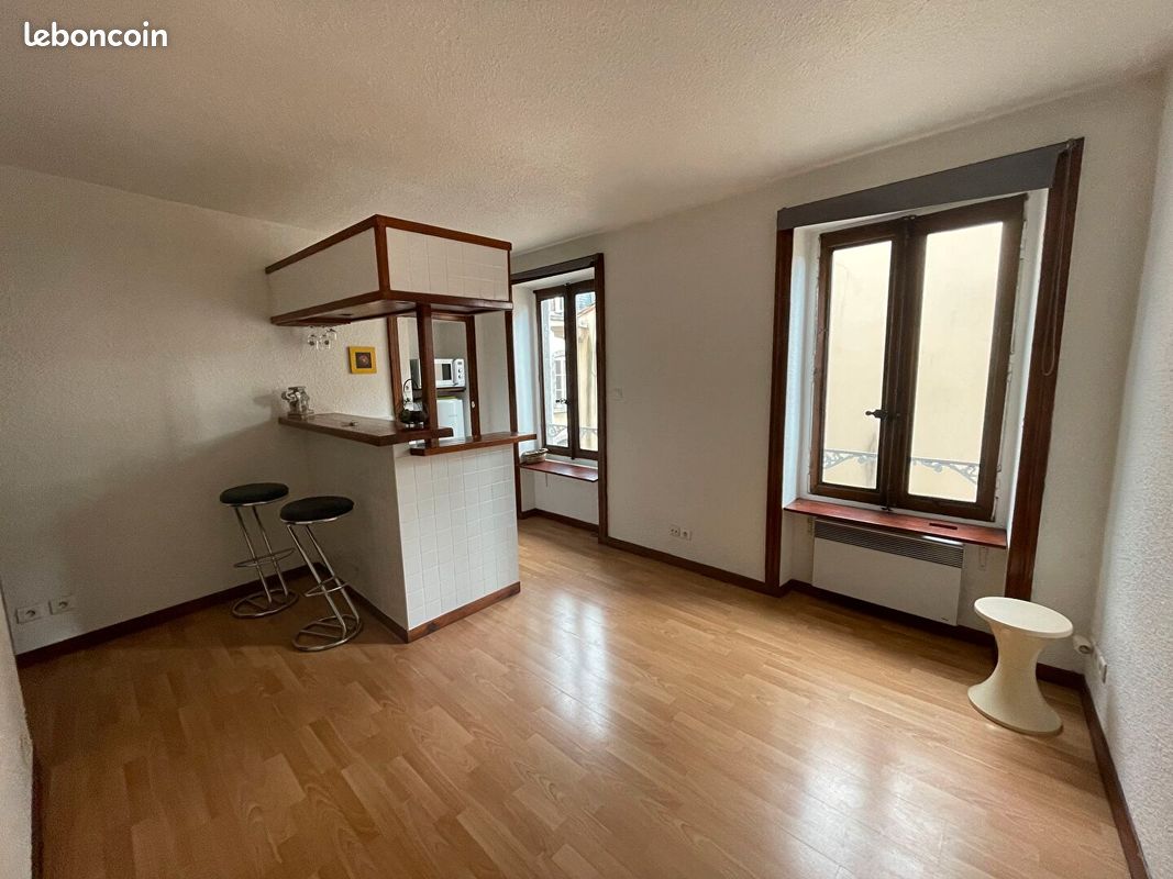 Appartement 1 pièce 23 m² · à Clermont-Ferrand · 23 m² · 415 €