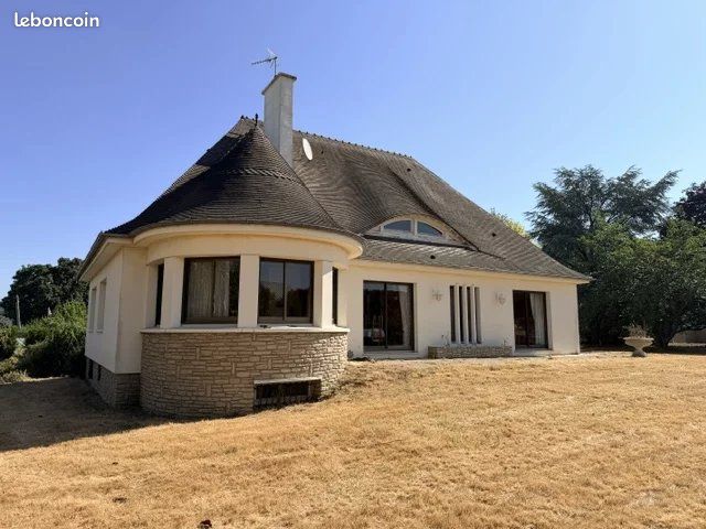 Maison 5 pièces 213 m² · à Gravigny · 213 m² · 399 000 €