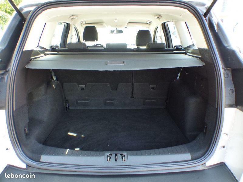 Ford KUGA 1.5 TDCI 120CH STOP&START TREND BUSINESS 4X2 POWERSHIFT (image 9)