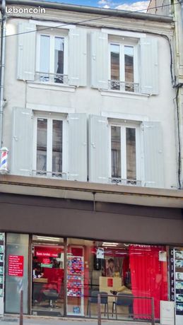Maison 11 pièces 375 m²