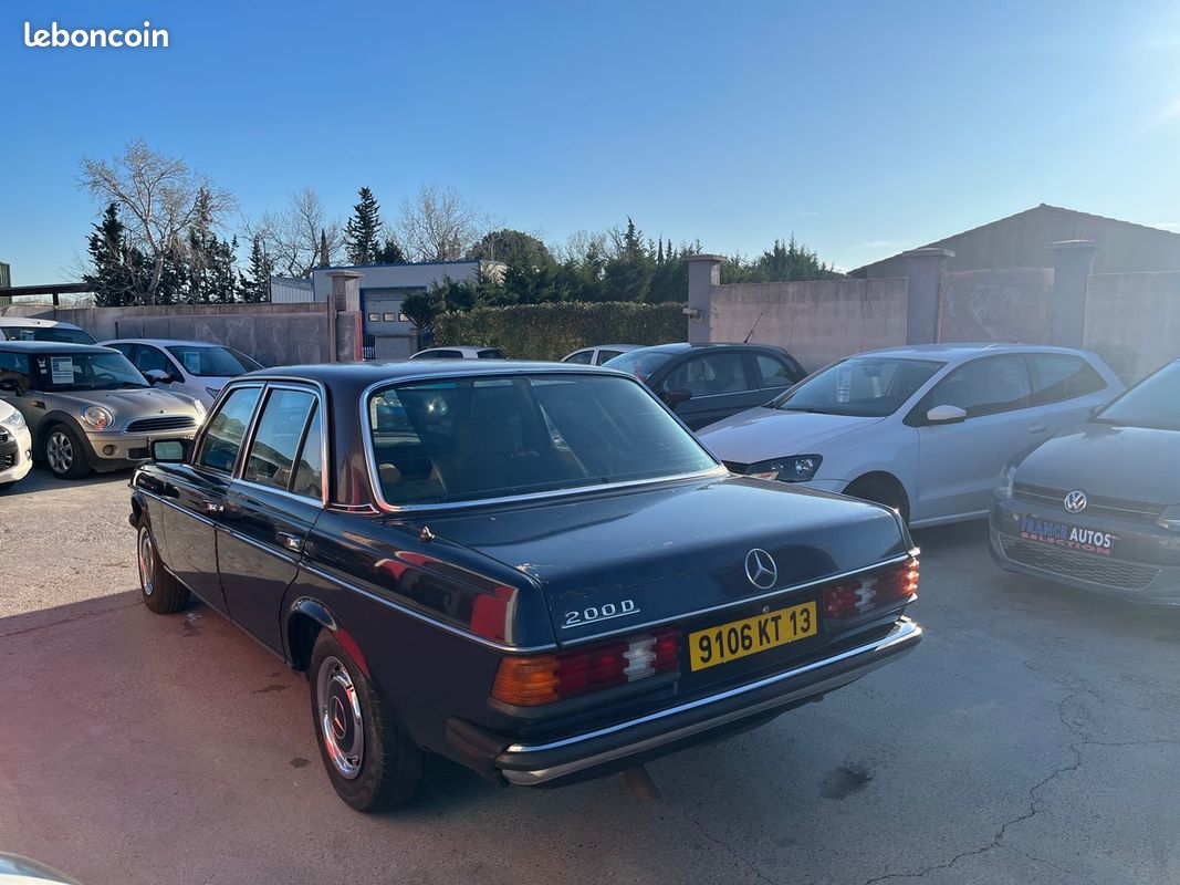 Mercedes 200 diesel 60 chevaux 5 places | vintage très propre | contrôle technique ok | revisee (image 7)