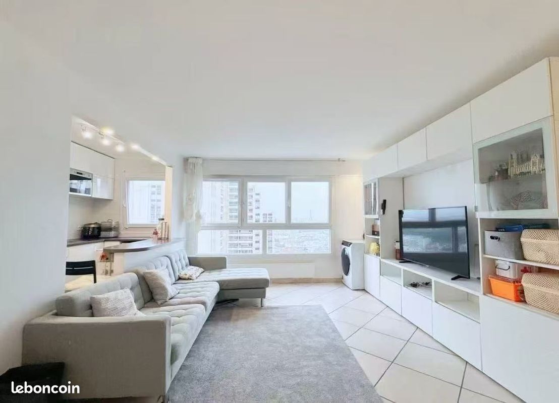 Appartement 3 pièces 72 m² · à Issy-les-Moulineaux · 72 m² · 2 000 €/mois