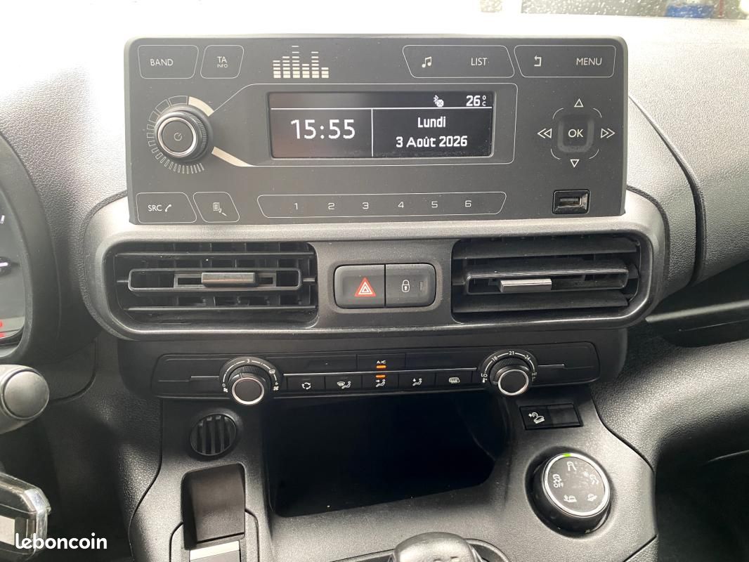 Citroën Berlingo VAN M 1000kg 1.6BlueHDi 100cv S&S Club + GIRAFON (image 20)