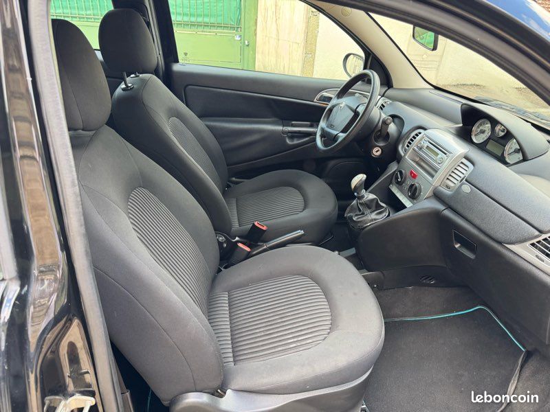 Lancia upsilon CT ok (image 4)