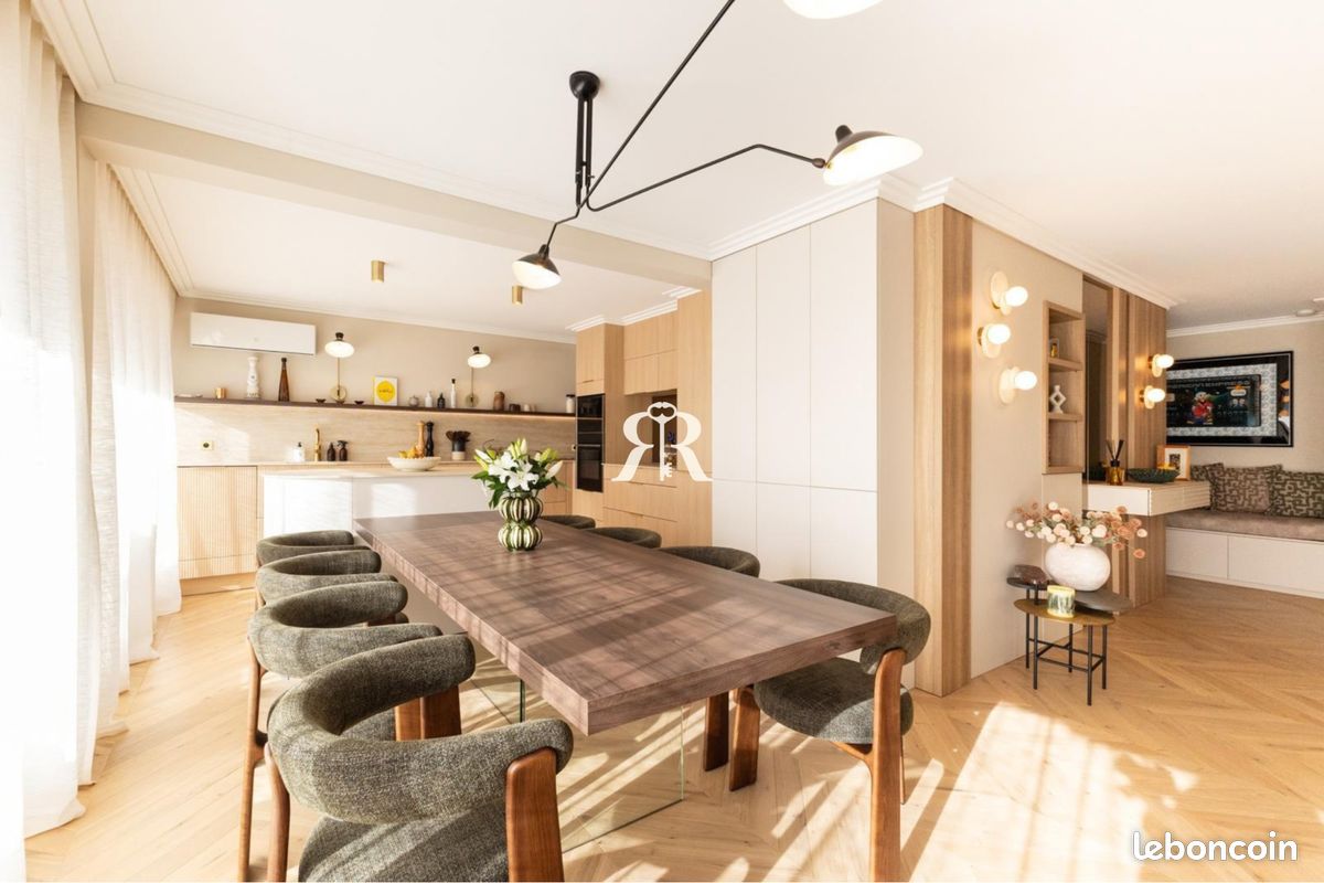 Appartement 5 pièces 132 m² · à Chamalières · 132 m² · 2 300 €/mois