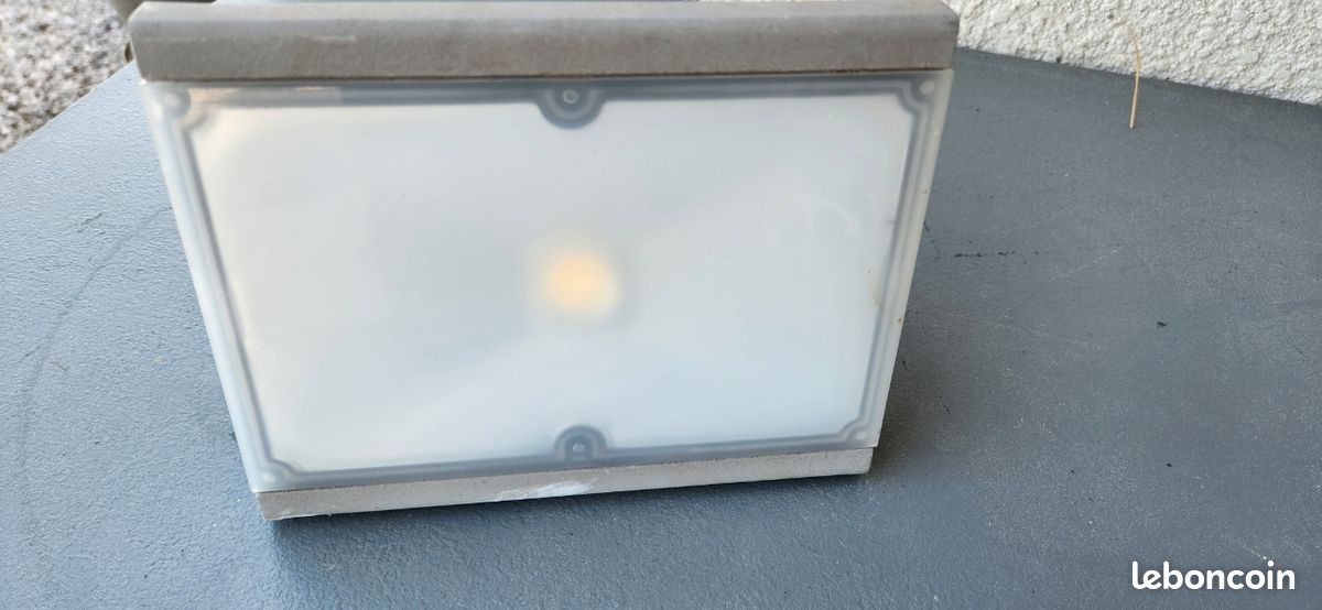 Projecteur à Leds 21 w (image 1)