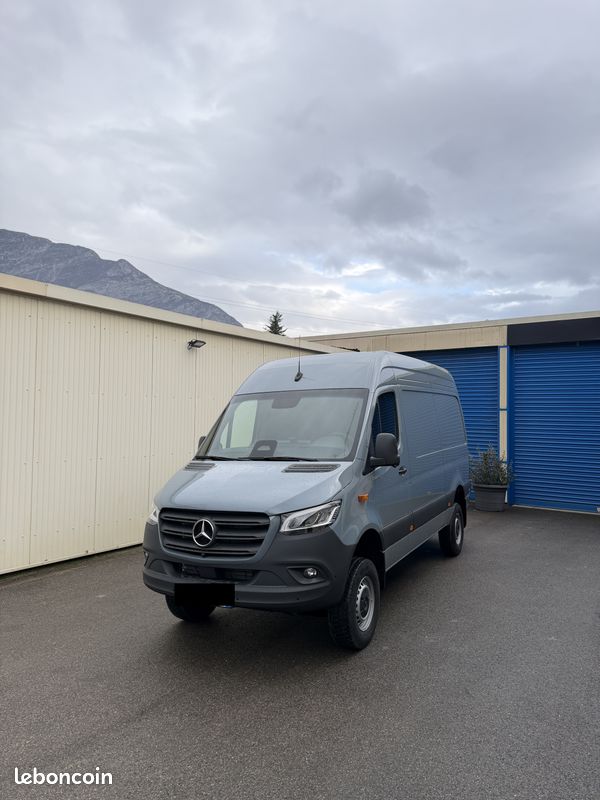 Mercedes Benz Sprinter 319 CDI 4x4 190cv Select 3,5T (image 1)