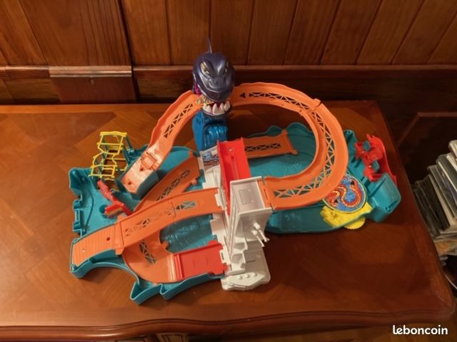 Circuit Hotwheels Requin (image 2)