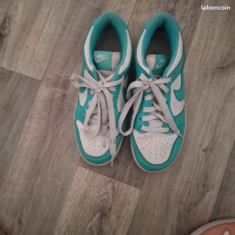 Lot de chaussures (image 2)