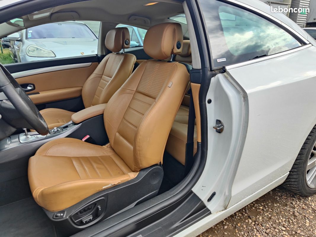 Renault Laguna Coupe GT 3.0 V6 dCi 235 *4Control * BVA * GARANTIE (image 5)