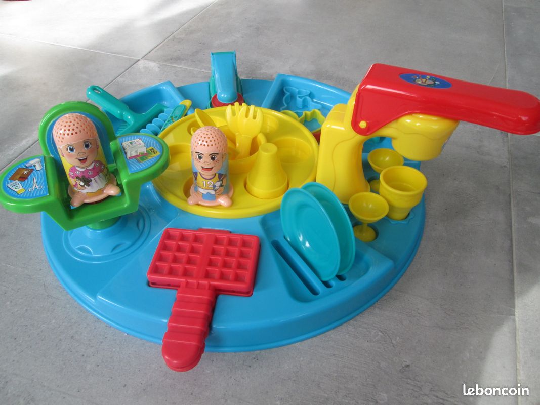 L’atelier de pâte à modeler Pataforme + accessoires (image 2)