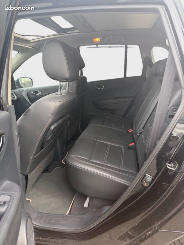 Renault KOLEOS 2.0 dCi 150 4X4 BVA EXCEPTION - CUIR - XÉNON - TOIT OUVRANT (image 8)