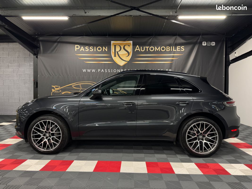 PORSCHE MACAN S 3.0L 354 CH – Gris Volcano – PASM / BOSE / Toit ouvrant (image 2)