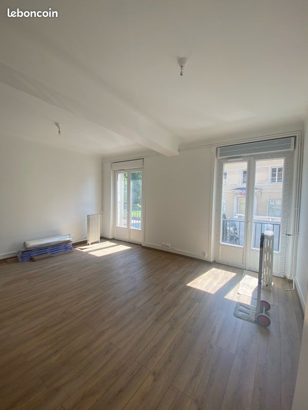 Appartement 3 pièces 70 m² · à Châtillon-sur-Seine · 70 m² · 580 €/mois