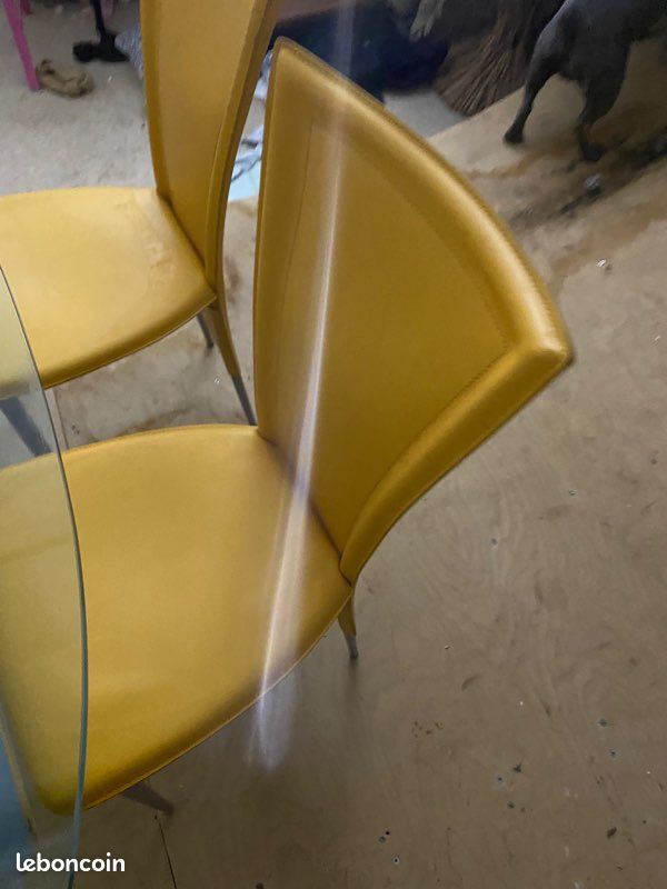 Ensemble table ligne Roset avec 4 chaise cuir (image 3)