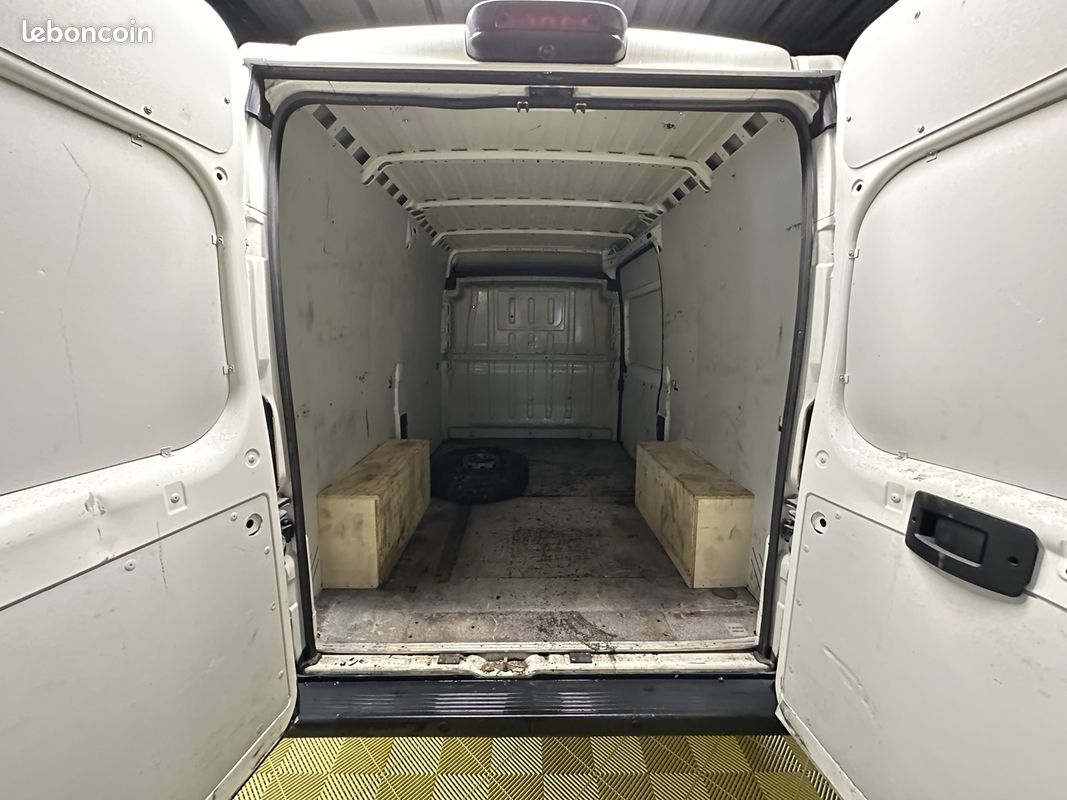 Citroen JUMPER FG 33 L2H2 2.2 BLUEHDI 120 S&S DRIVER (image 16)