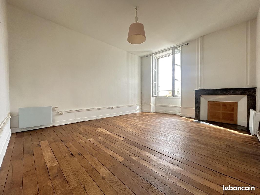 Appartement 2 pièces 48 m² · à Thouars · 48 m² · 405 €