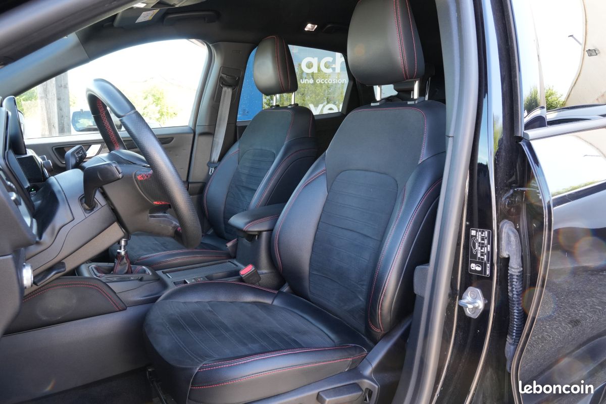 FORD Kuga III 1.5 ECOBLUE 120 ST-LINE X (image 25)