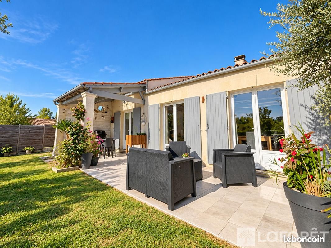 Maison 6 pièces 152 m² · à Pérignac · 152 m² · 275 600 €