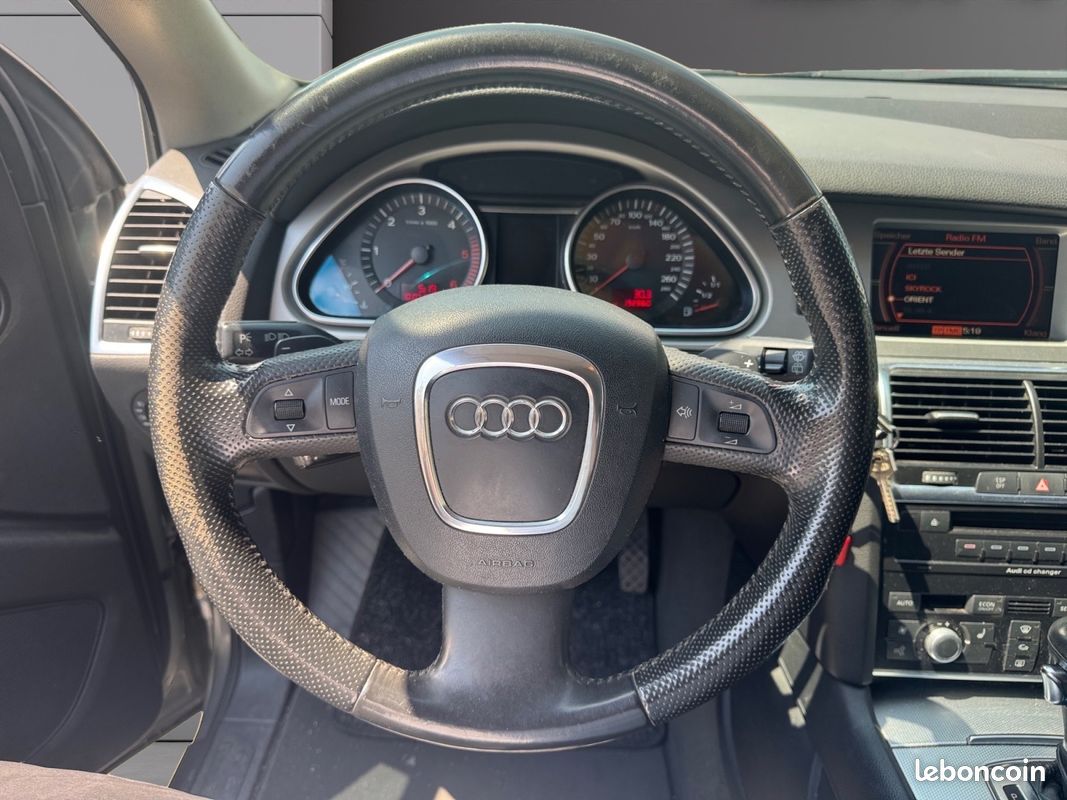 AUDI Q7 Q7 3.0 V6 TDI DPF Avus Quattro Tiptronic 7 pl (image 11)
