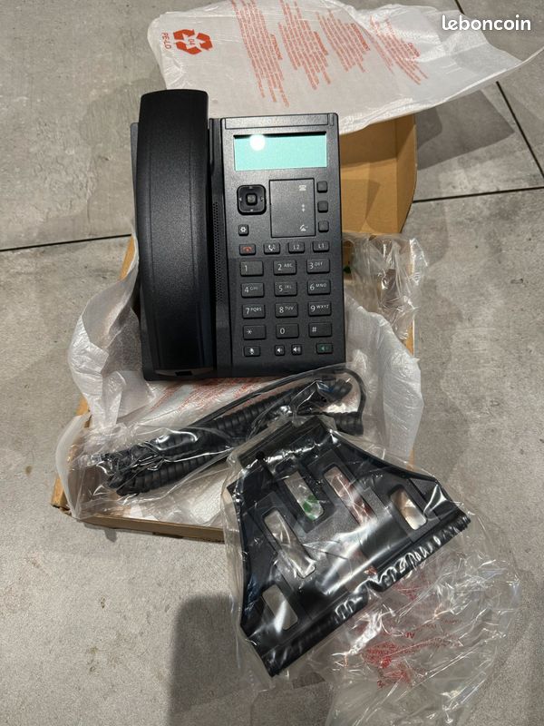 Téléphone Mitel 6863i SIP (image 1)