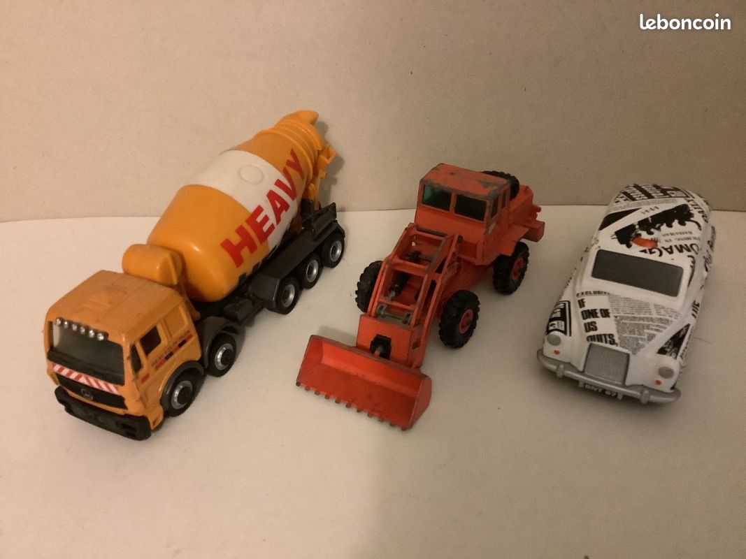 Voitures miniatures (image 1)